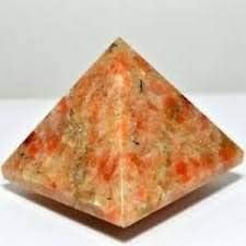 פירמידה של סילון סאונסטון טבעי בערך. 1.25-1.5 בערך אלמנטים אדמה סמל רייקי פנטקל אבן חן ריפוי vastu Chakra איזון פירמידה מזל טוב עיסוי