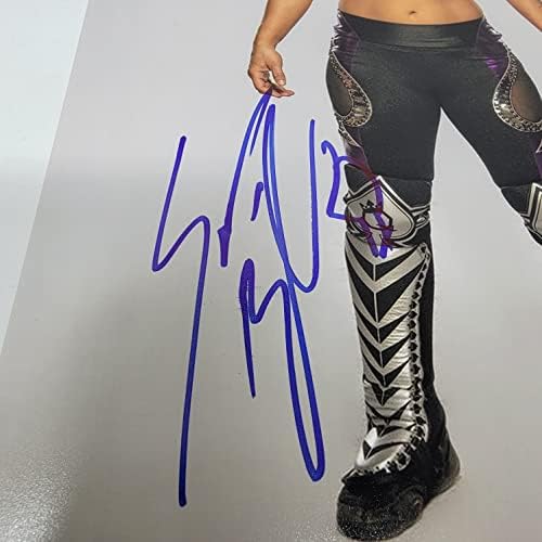 שיינה בססלר חתמה 8x10 צילום UFC לוחם WWE Diva Diva